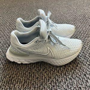 Nike women react infinity 3